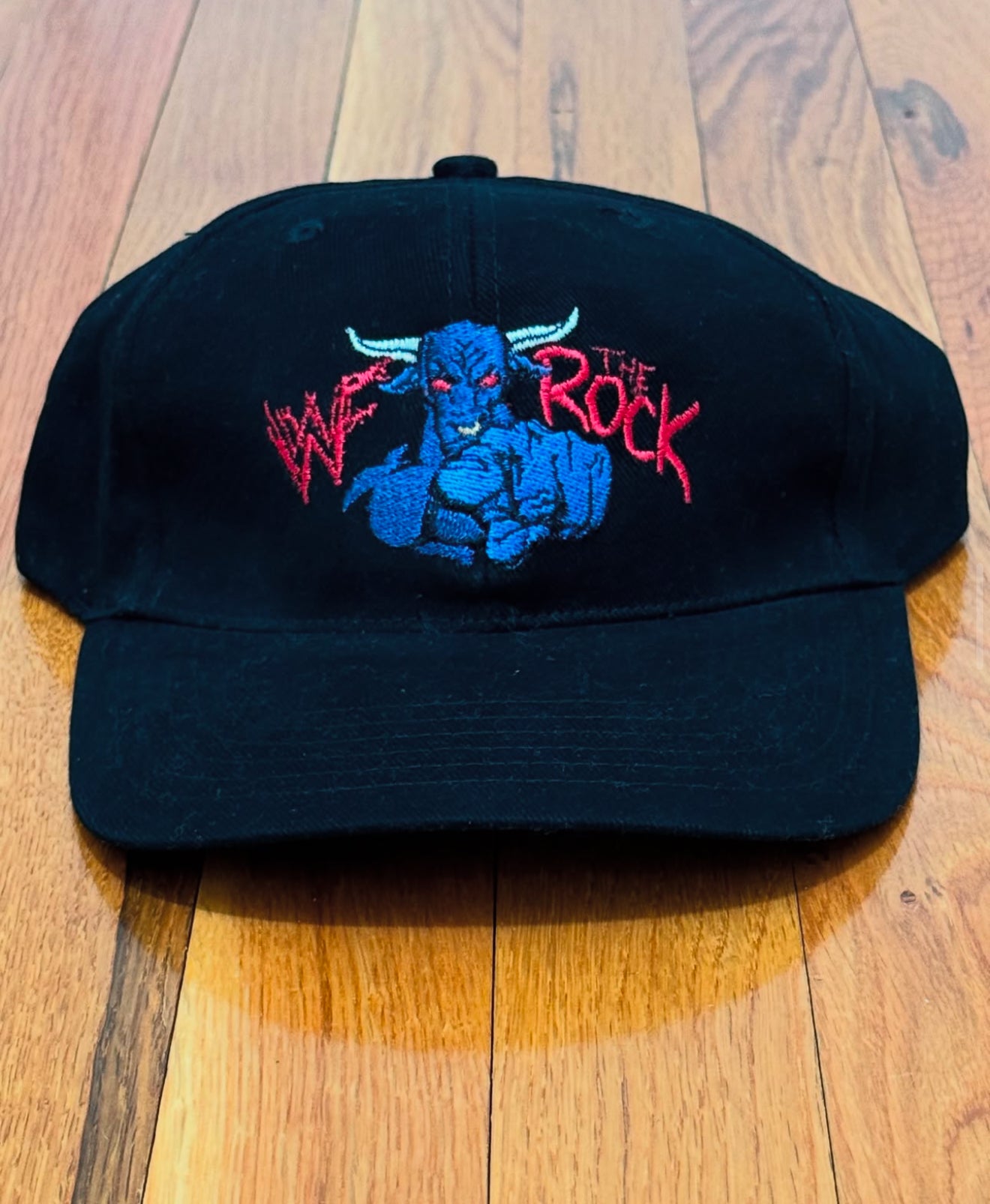 WWF 1999 The Rock Hat