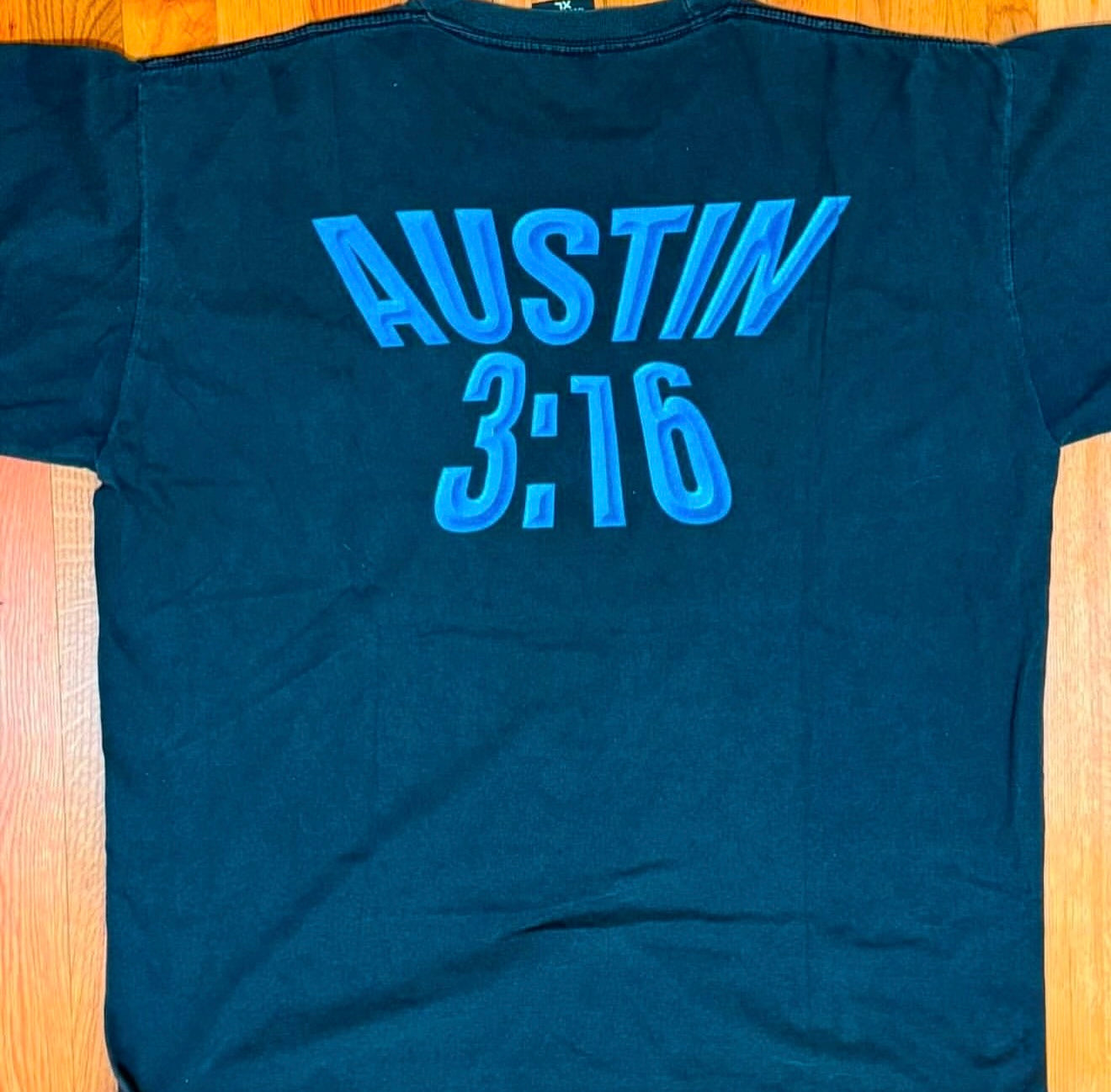 WWF 1998 Stone Cold Finger